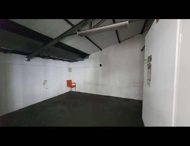 190M² WAREHOUSE TO LET IN SEBENZA